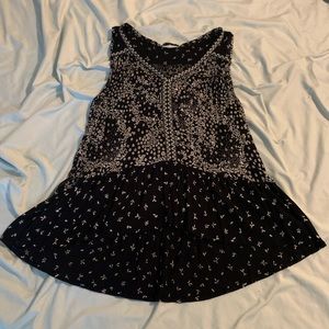 Sleeveless Flounce Top
